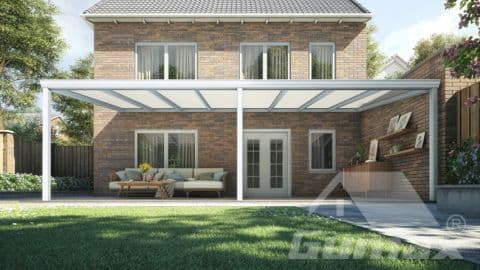 Weiße Terrassenüberdachung, 8,06 mal 3,50 Meter, mit opalem Polycarbonat